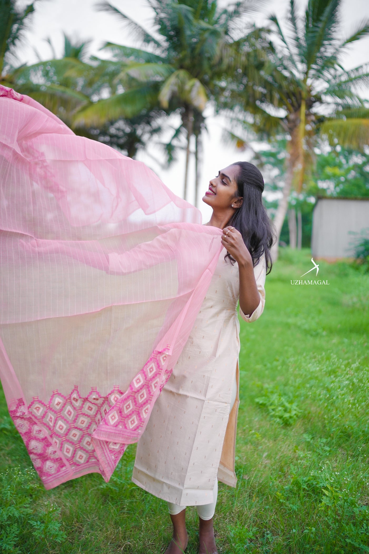 Amara Veil kurti