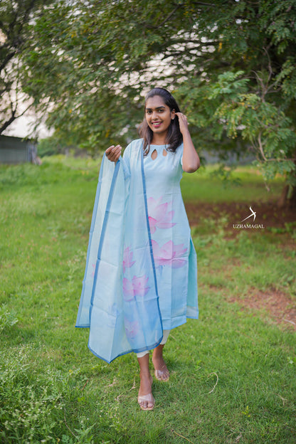 Lotus Breeze Kurti