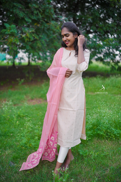 Amara Veil kurti