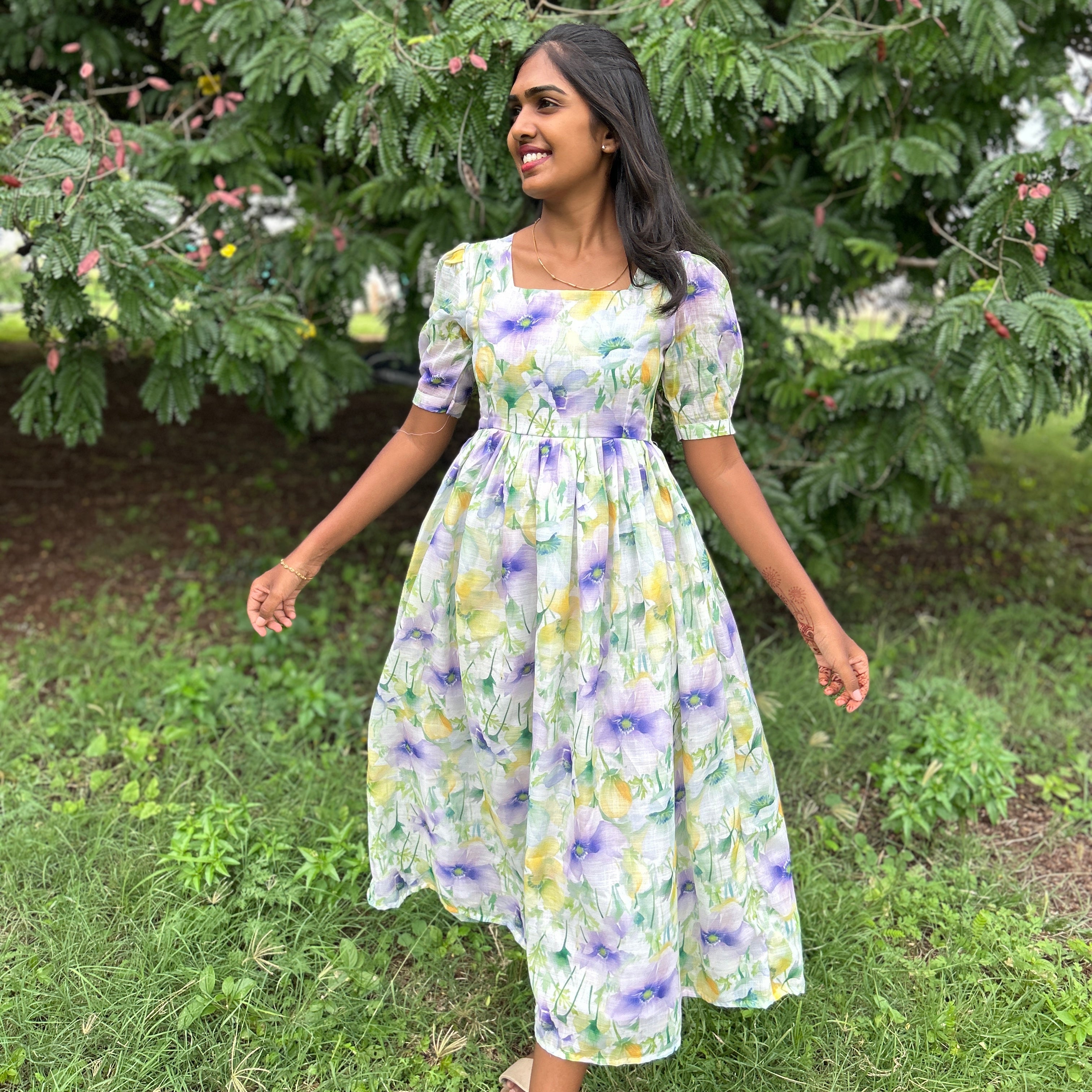 Blooming blossoms dress – Uzhamagal