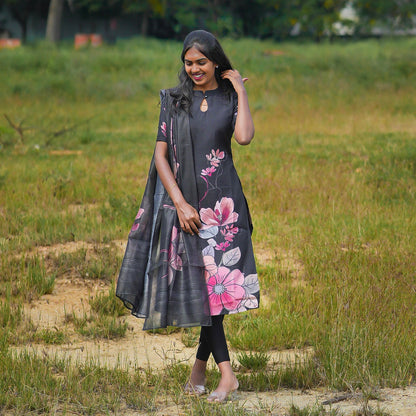 Raven Charm Kurti Set